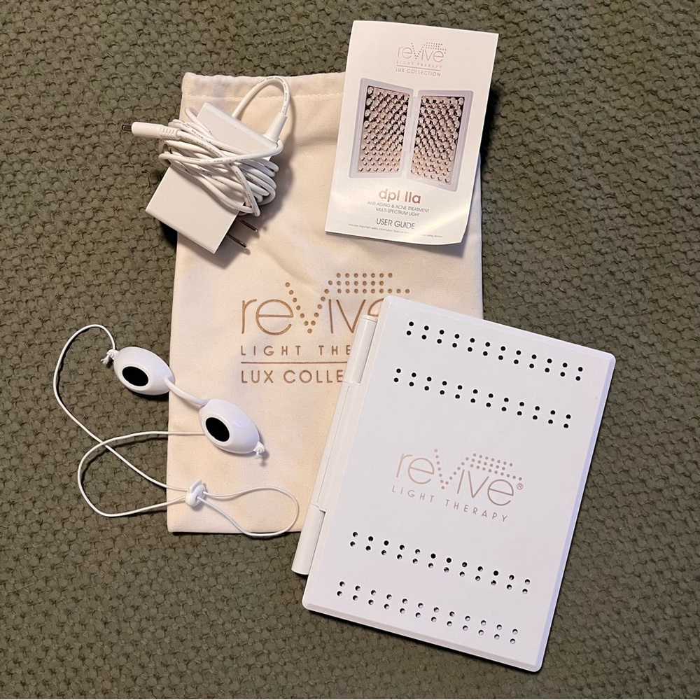 dpl lla revive Light Therapy panel - White